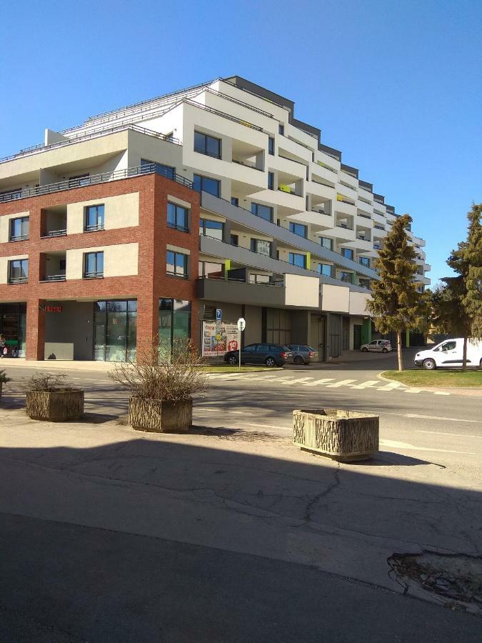 Kosice Smart Apartman מראה חיצוני תמונה